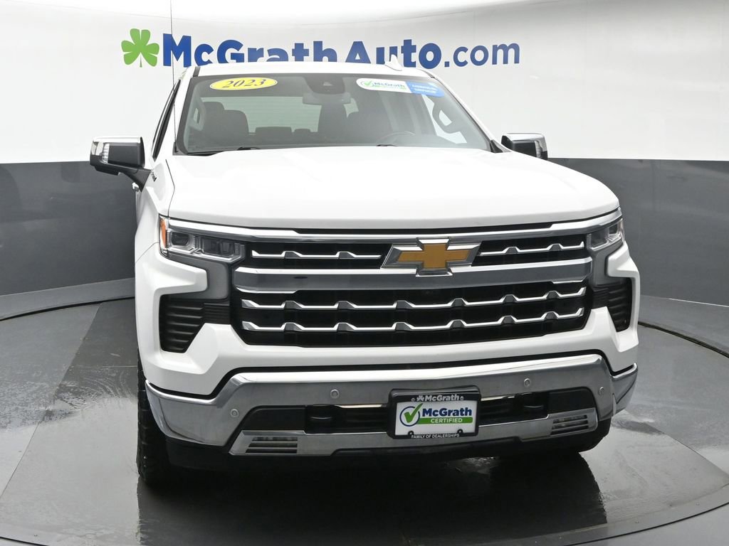 Used 2023 Chevrolet Silverado 1500 LTZ AWD/4WD image 4