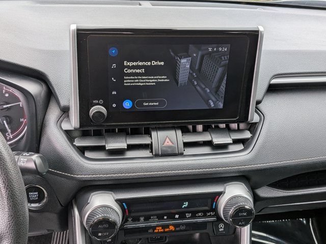 Used 2024 Toyota RAV4 XLE AWD/4WD image 18