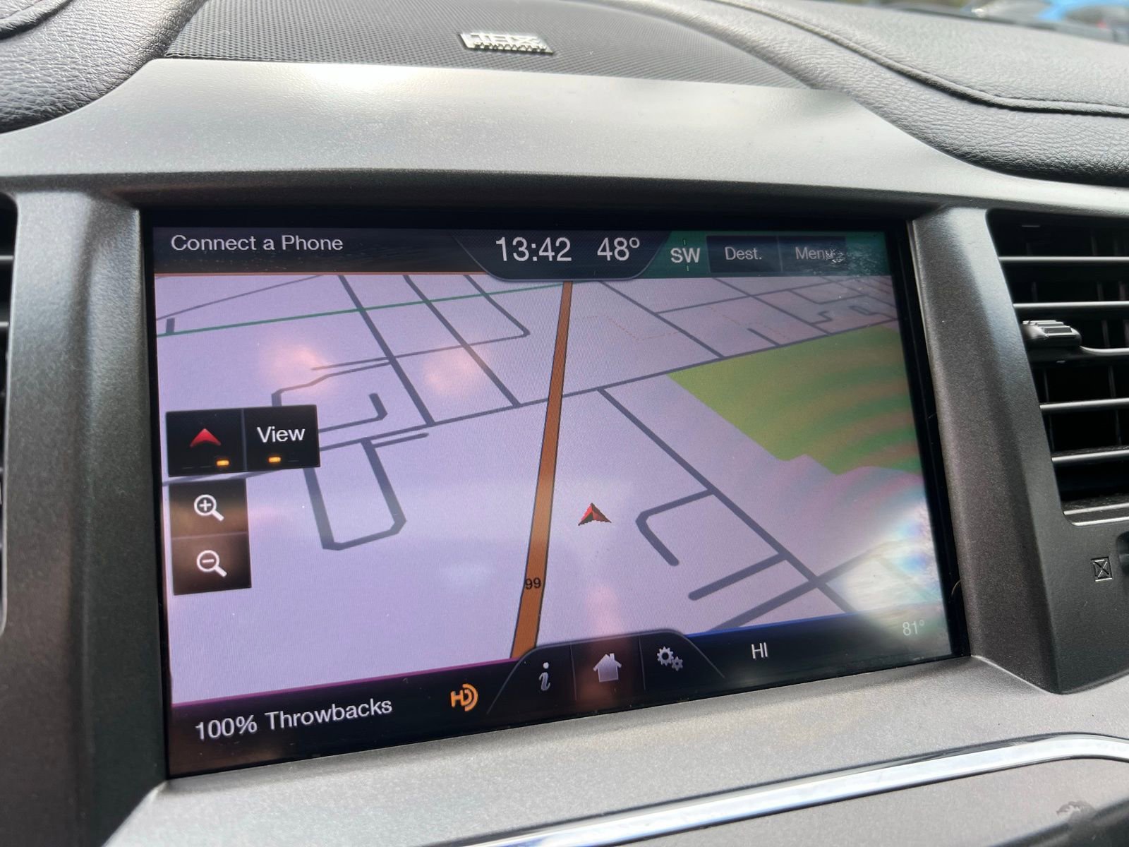 Used 2013 Lincoln MKS AWD image 35
