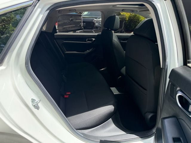 Used 2024 Honda Civic EX image 12