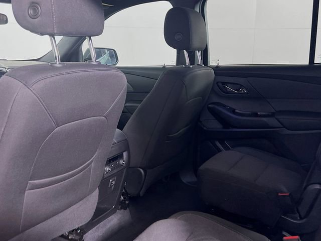 Used 2023 Chevrolet Traverse LT FWD image 23