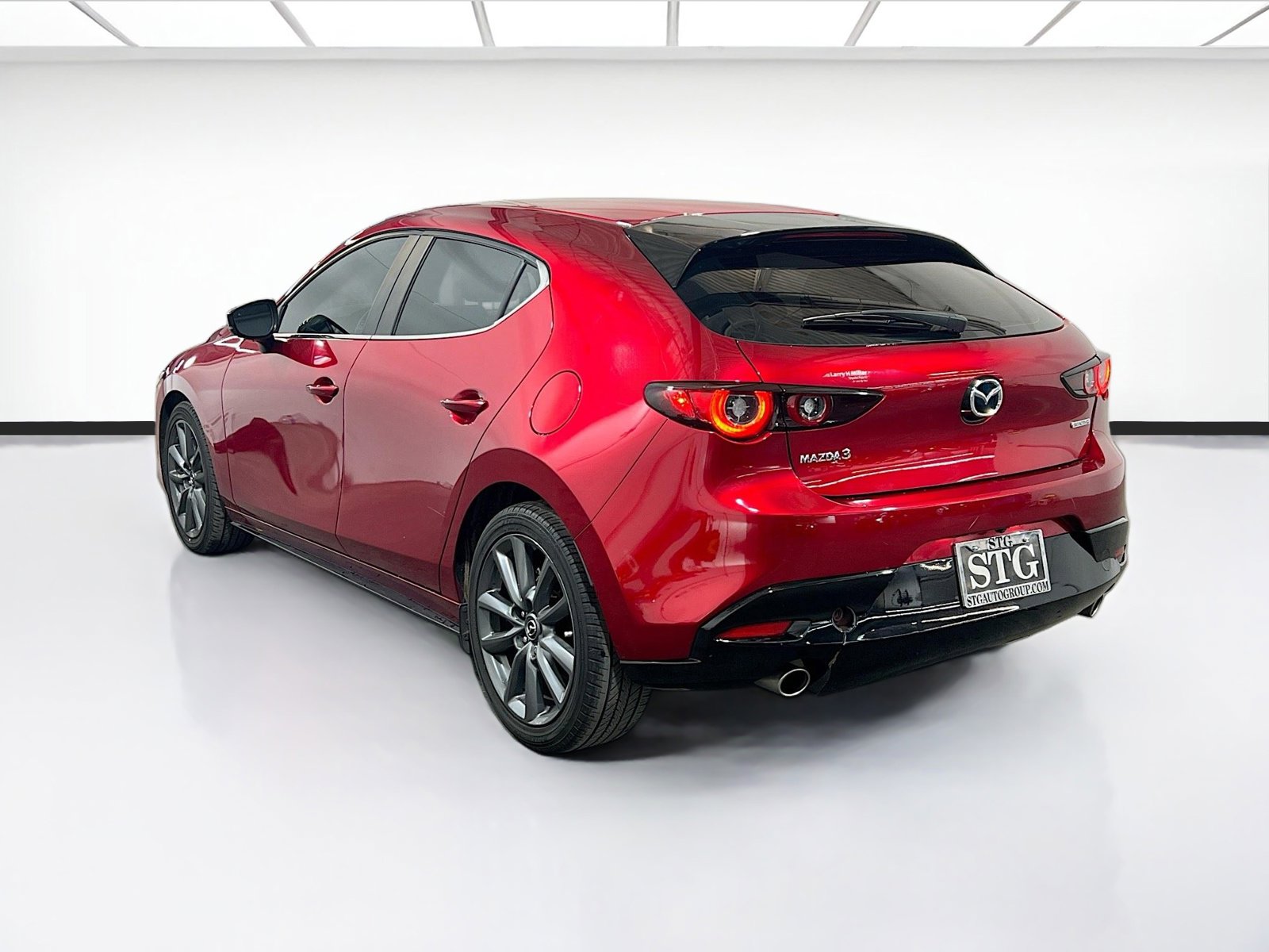 Used 2023 MAZDA MAZDA3 s FWD image 6