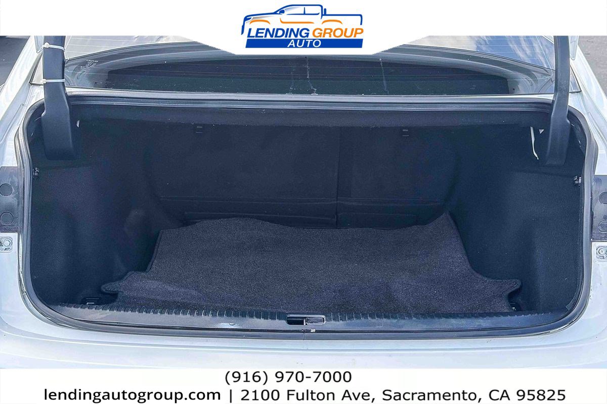Used 2016 Lexus IS 300 AWD image 26
