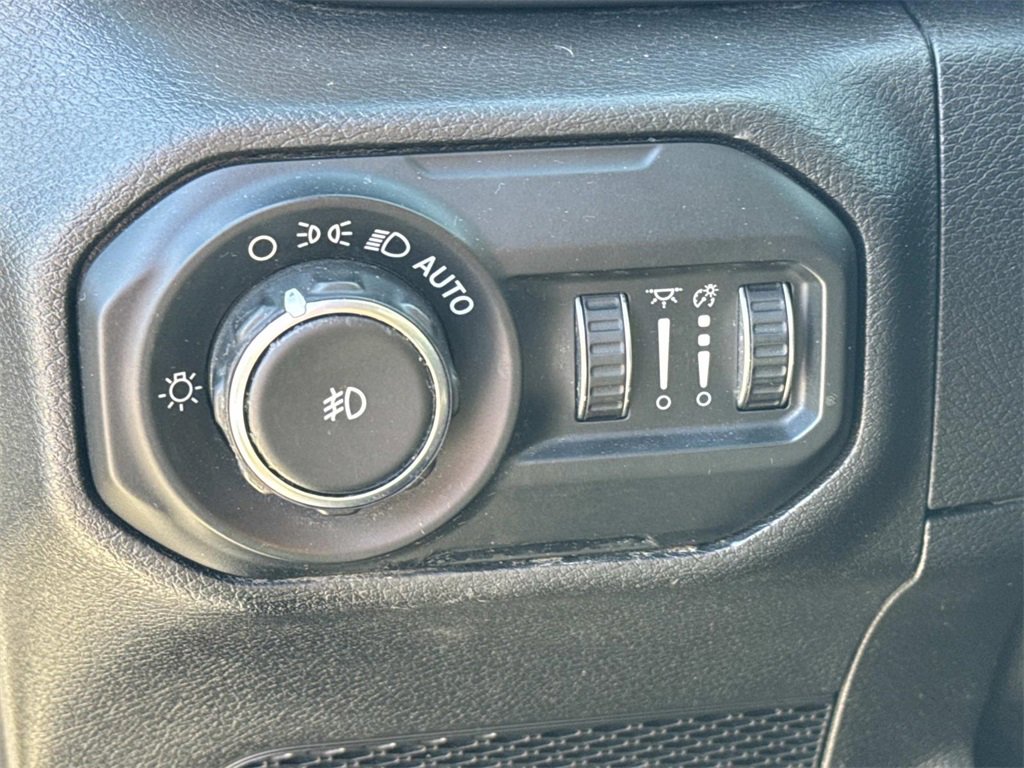 Used 2020 Jeep Wrangler Unlimited Sport S image 22