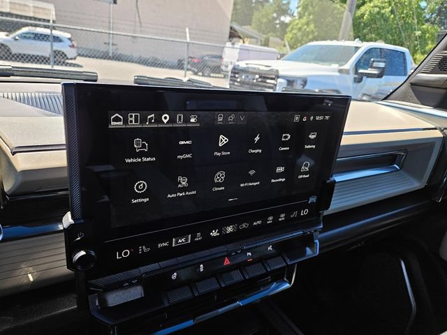 Used 2026 GMC Hummer EV SUV w/ LPO, Dark Essentials Package AWD/4WD image 33