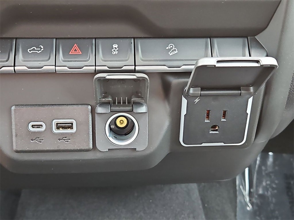 Certified 2026 Chevrolet Silverado 2500 Custom w/ Custom Value Package image 34