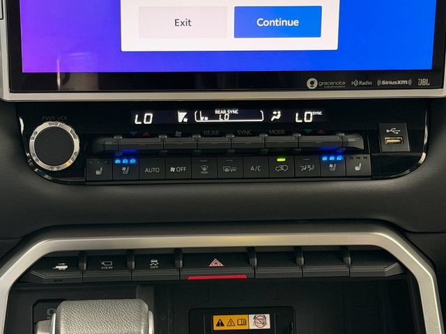 Used 2024 Toyota Sequoia Platinum AWD/4WD image 18