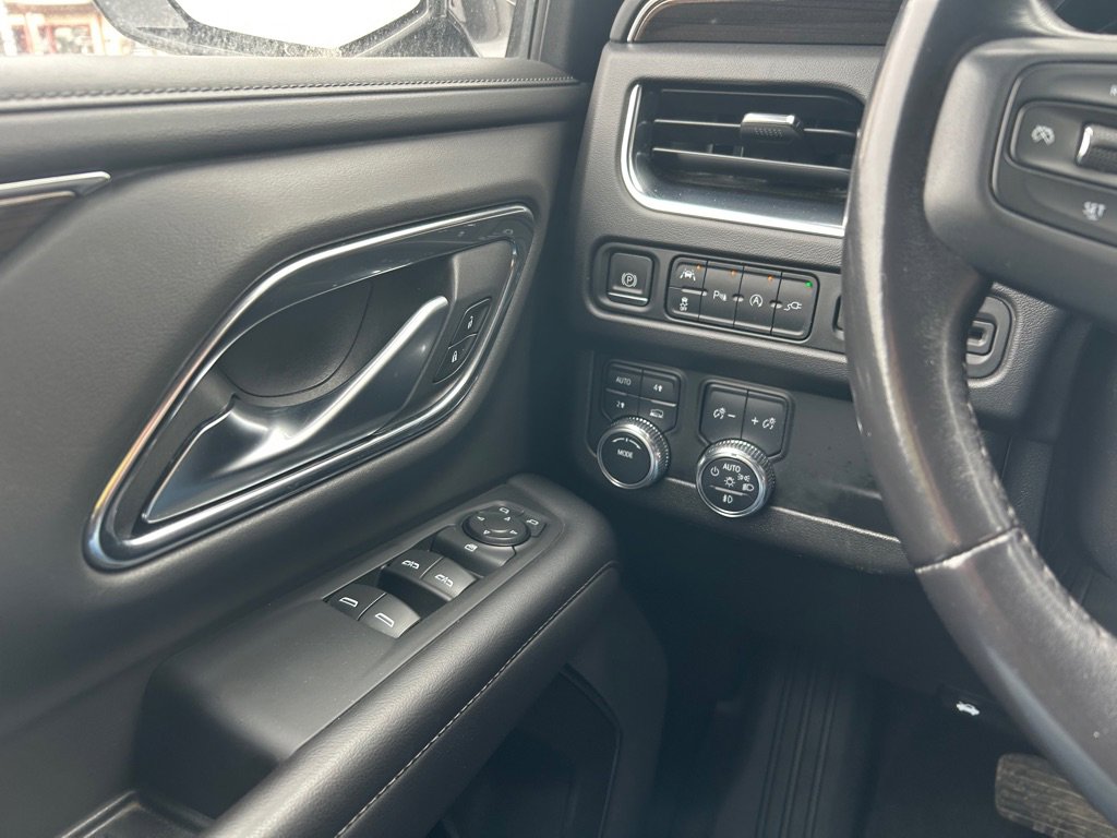 Used 2022 GMC Yukon XL SLE image 39