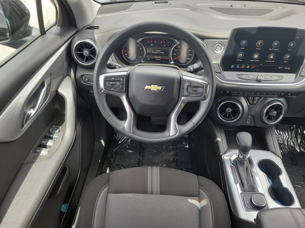 Used 2025 Chevrolet Blazer LT FWD image 20