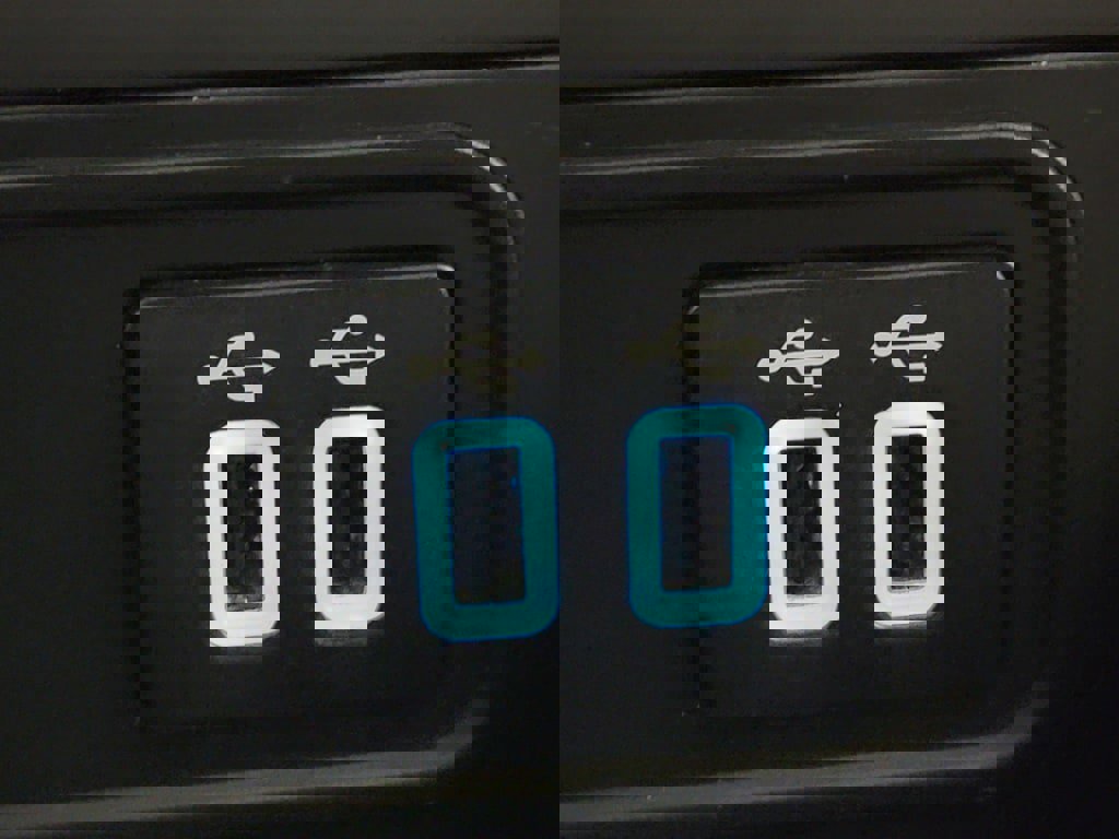 Used 2019 Ford EcoSport SE image 23