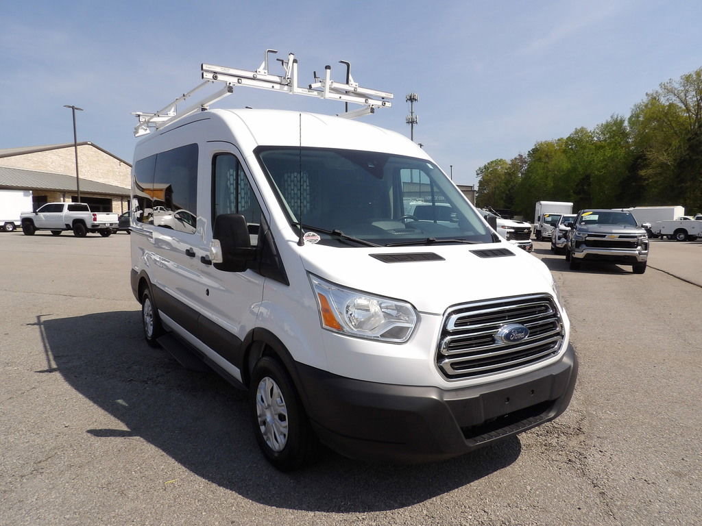 Used 2019 Ford Transit 150 XLT RWD image 11