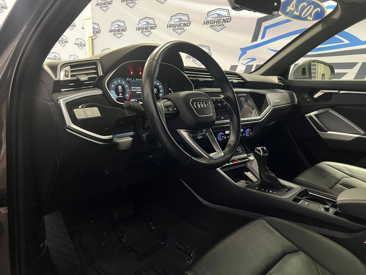 Used 2024 Audi Q3 2.0T Premium AWD/4WD image 14