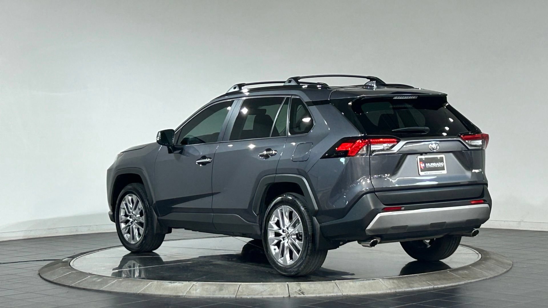 Used 2025 Toyota RAV4 Limited FWD image 7