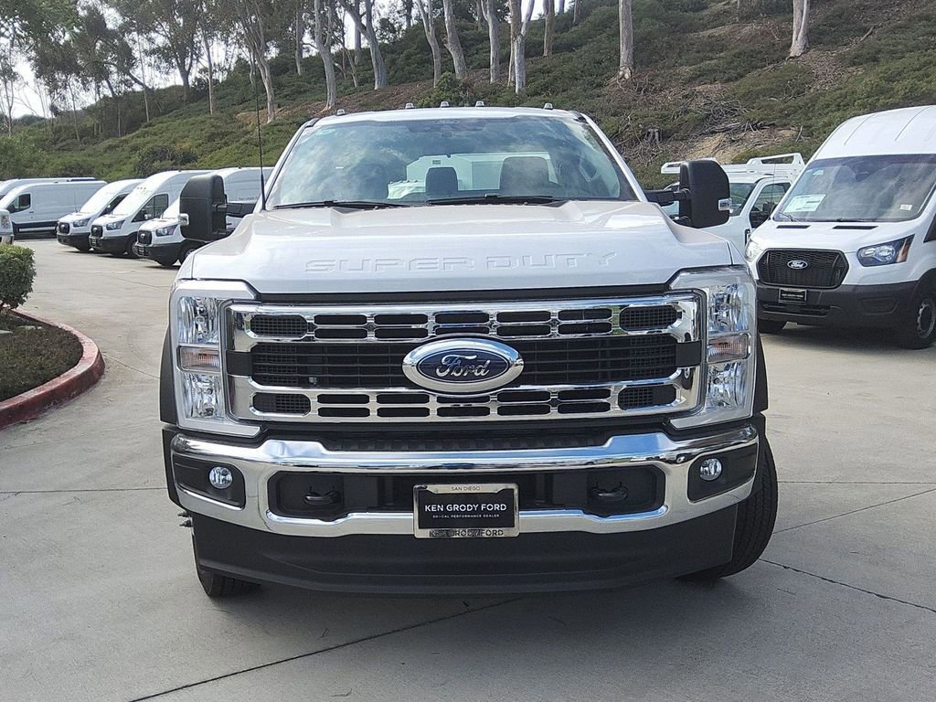 New 2026 Ford F550 2WD Regular Cab Super Duty image 18