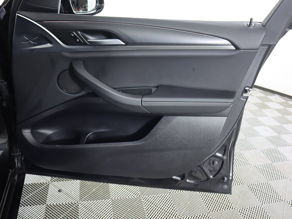 Used 2022 BMW X3 xDrive30i w/ Premium Package Essential image 26