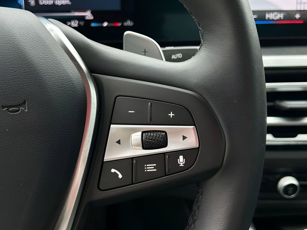 Used 2024 BMW 330i xDrive Sedan w/ Convenience Package image 24