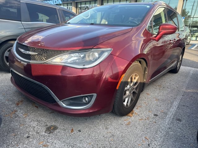 Used 2020 Chrysler Pacifica Touring-L w/ Premium Audio Group