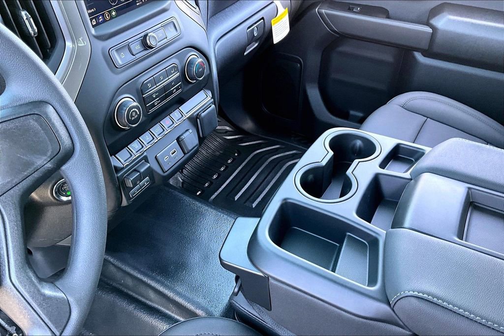 New 2026 Chevrolet Silverado 3500 W/T AWD/4WD image 8