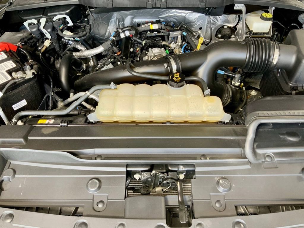 Used 2023 Ford F150 Lariat w/ Equipment Group 502A High AWD/4WD image 11