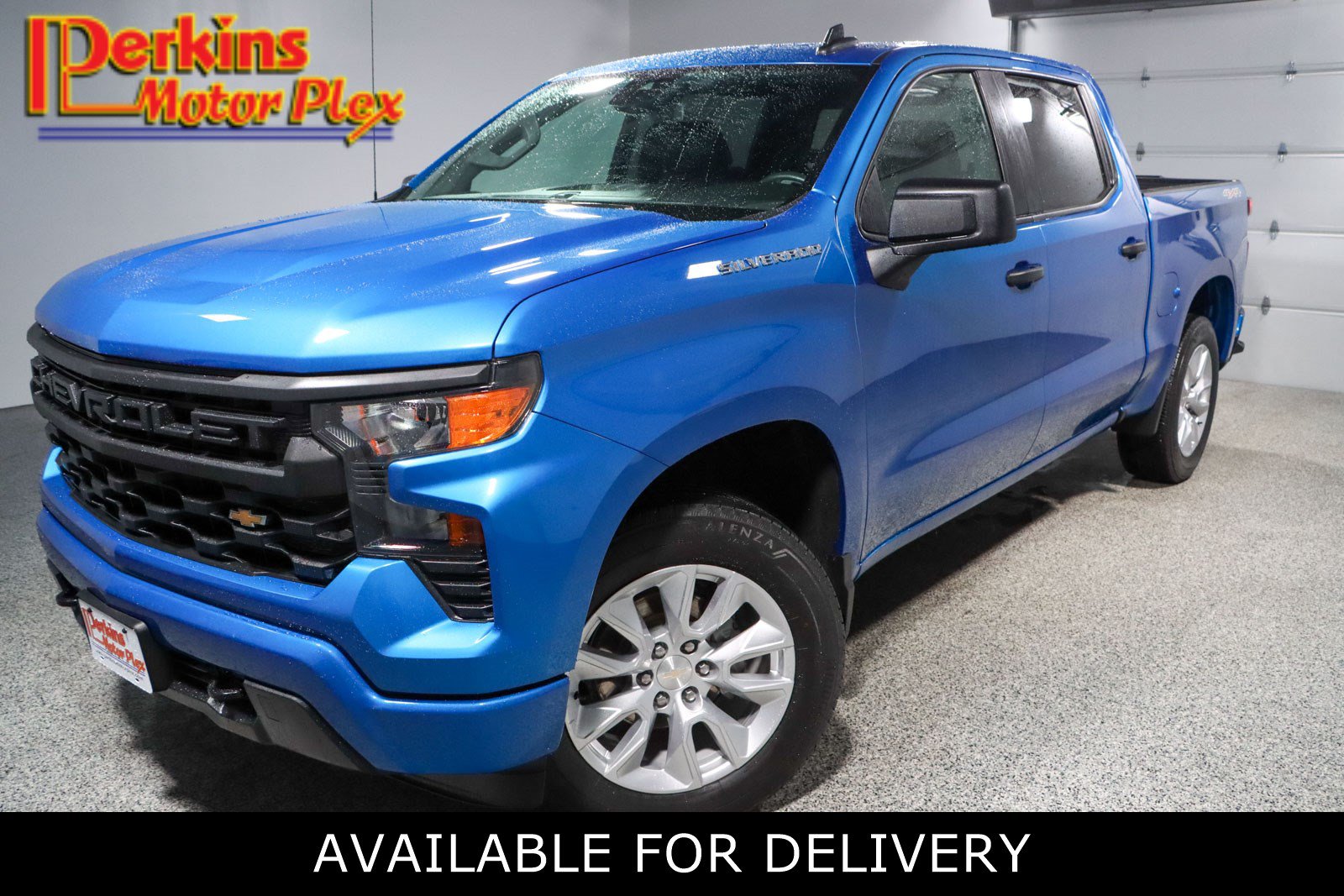 Used 2024 Chevrolet Silverado 1500 Custom AWD/4WD image 1