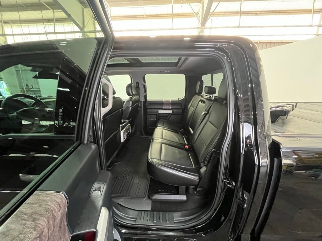 Used 2017 Ford F350 Lariat w/ Lariat Ultimate Package AWD/4WD image 16