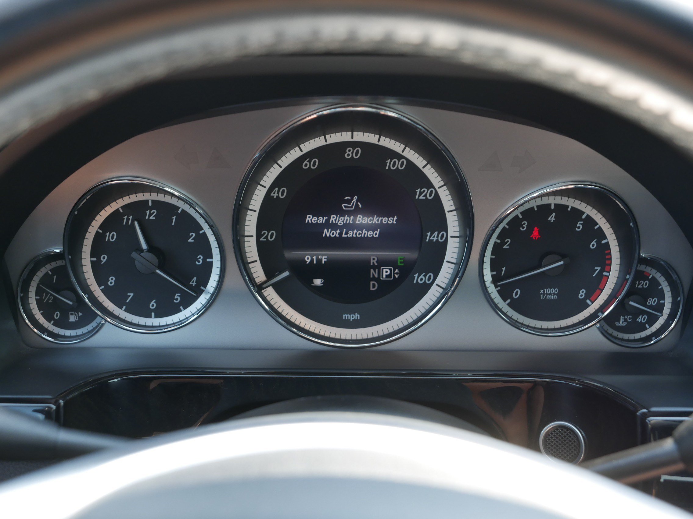 Used 2013 Mercedes-Benz E 350 4MATIC Sedan image 21