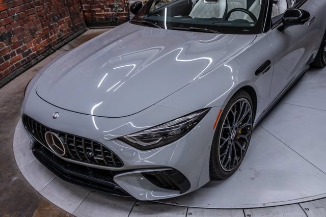 Used 2023 Mercedes-Benz SL 63 AMG 4MATIC image 5