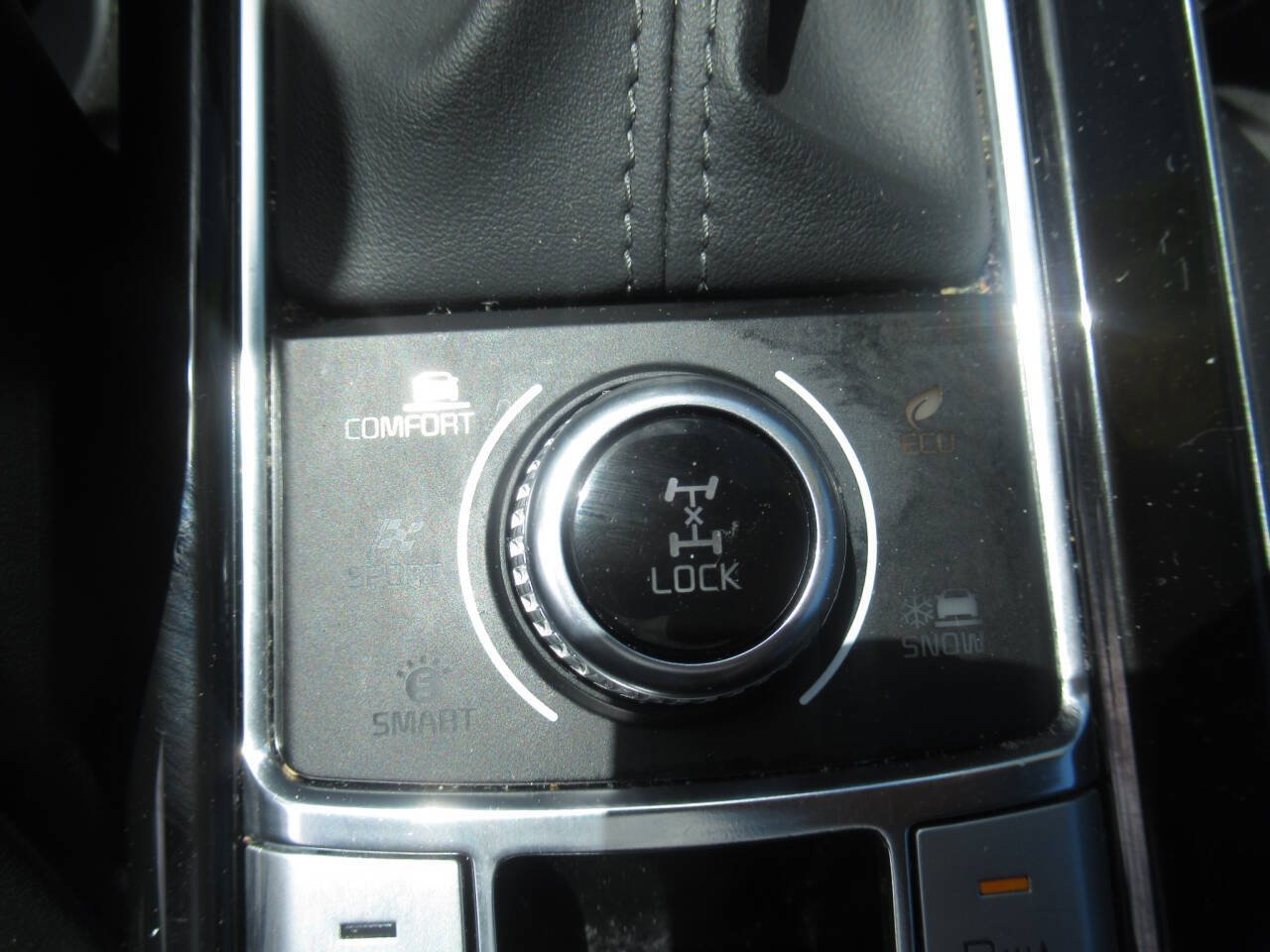 Used 2025 Kia Telluride EX X-Line AWD/4WD image 39