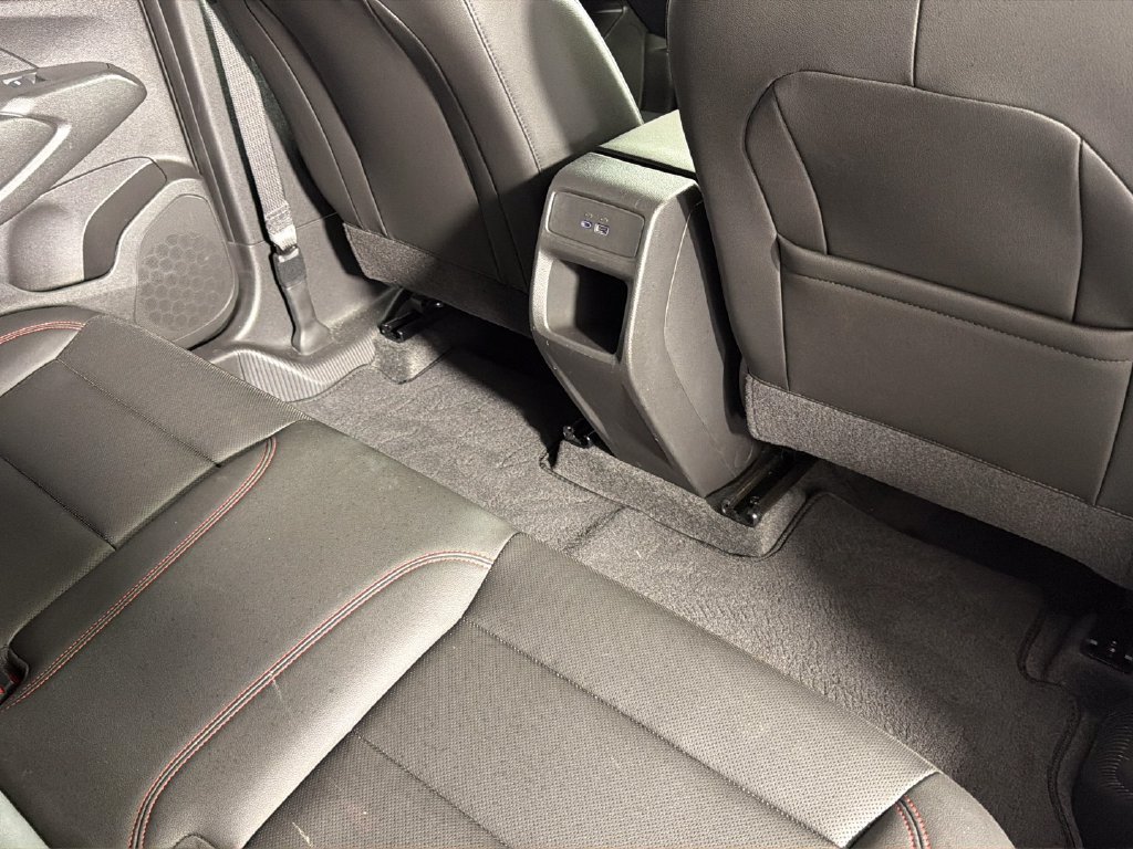 Certified 2025 Chevrolet Trax RS w/ Driver Confidence Package FWD image 32