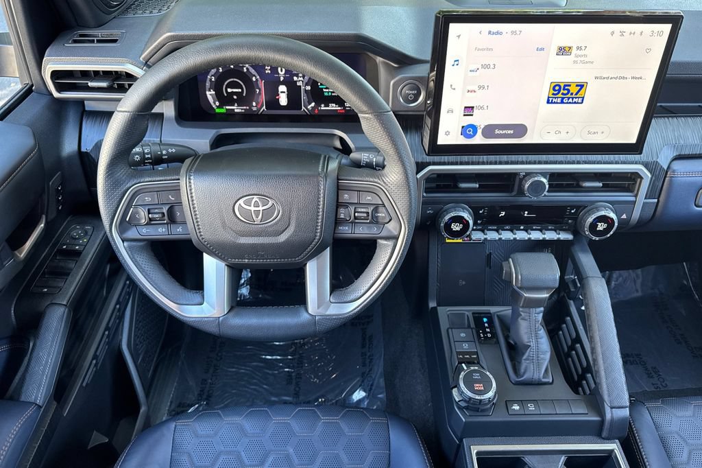 Certified 2025 Toyota 4Runner Platinum AWD/4WD image 13