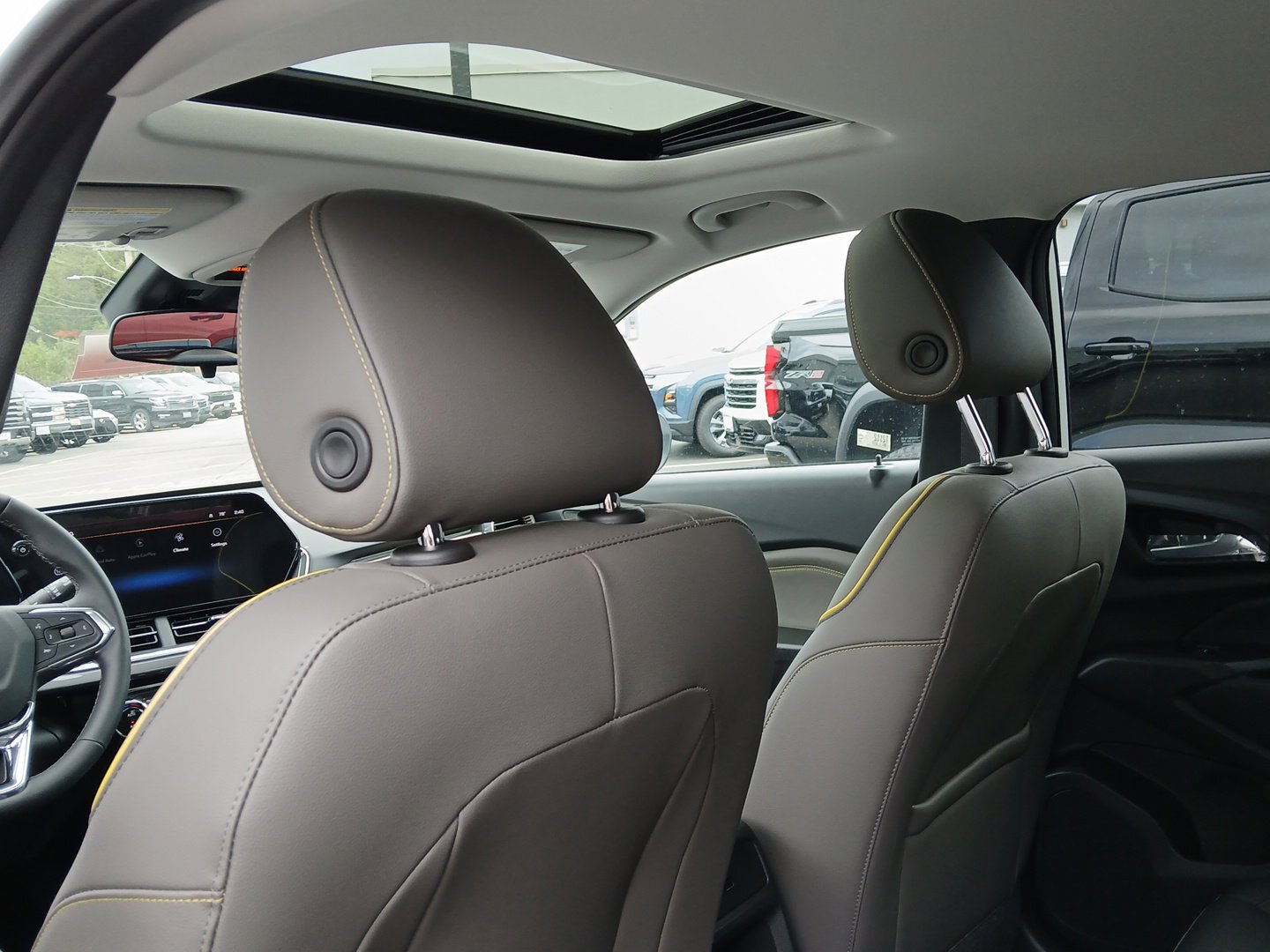 Used 2026 Chevrolet Trax ACTIV w/ Sunroof Package image 20