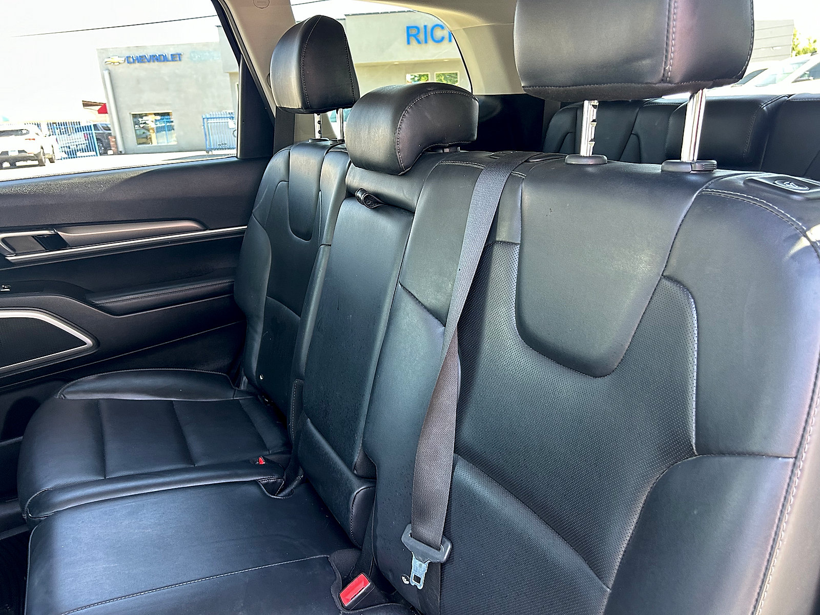 Used 2020 Kia Telluride S w/ S 8 Passenger Seating Package FWD image 25