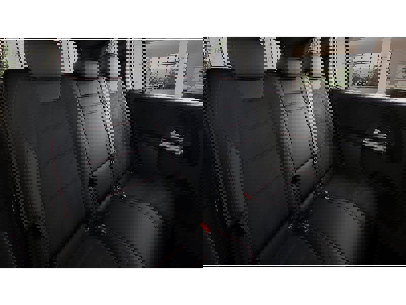 Used 2025 Mercedes-Benz GLB 250 image 5