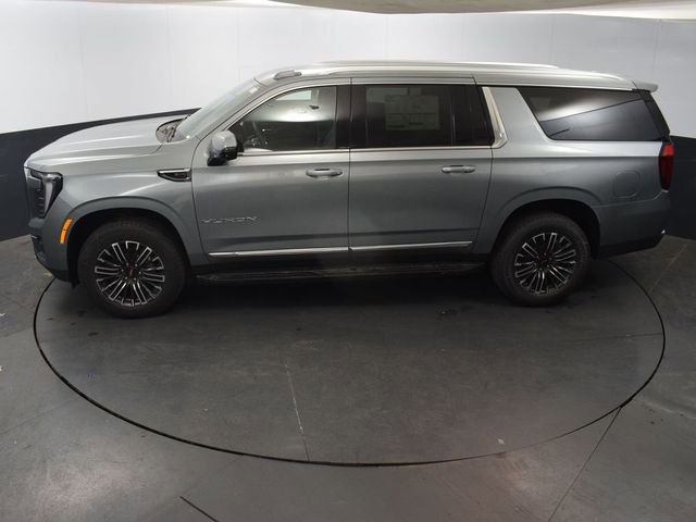 Used 2025 GMC Yukon XL Elevation image 45