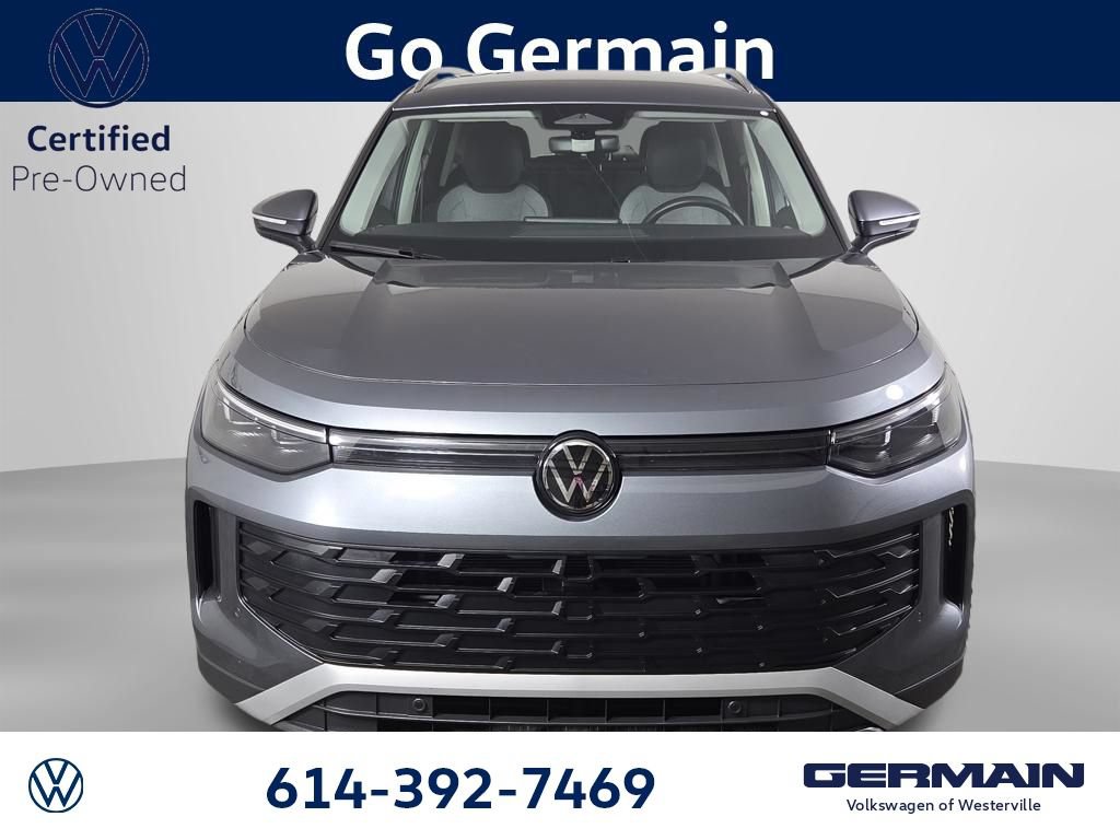 Certified 2025 Volkswagen Tiguan S AWD/4WD image 2