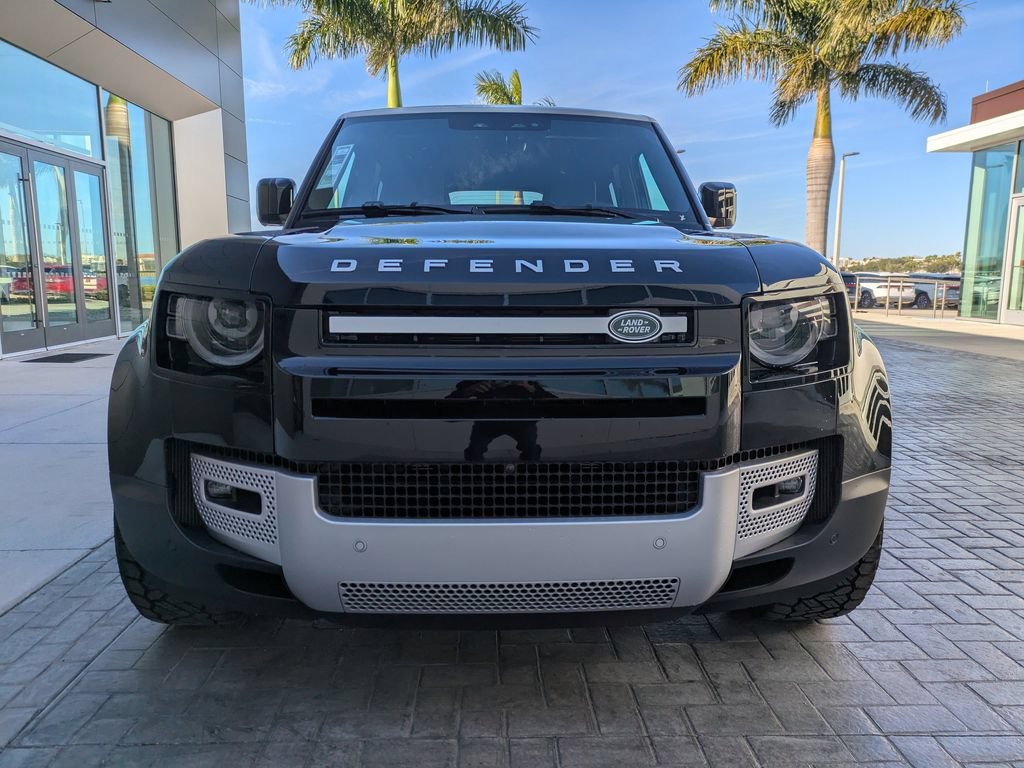 New 2025 Land Rover Defender 130 S AWD/4WD image 9