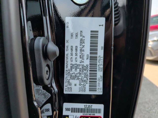 New 2026 Toyota Tundra Limited w/ TRD Off-Road Package AWD/4WD image 29