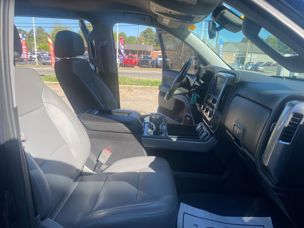 Used 2018 Chevrolet Silverado 1500 LTZ Z71 w/ Centennial Edition image 42