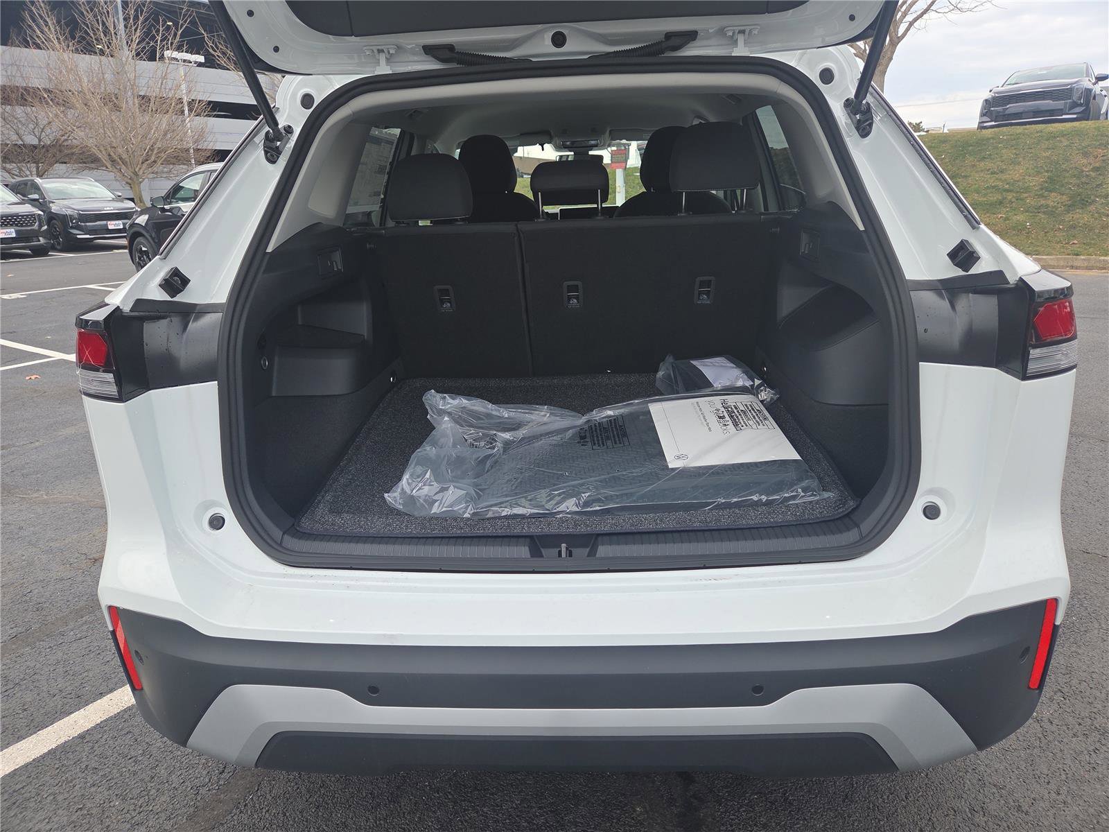 New 2026 Volkswagen Tiguan S image 5