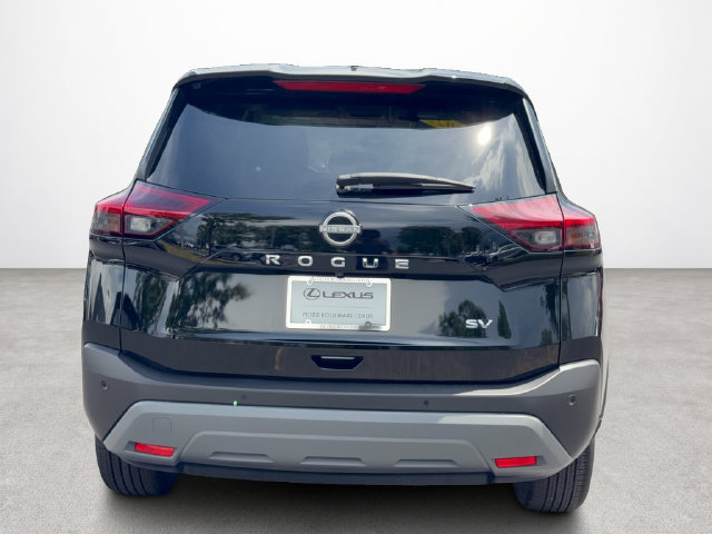 Used 2022 Nissan Rogue SV FWD image 4