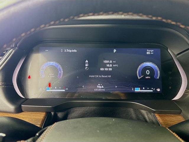 Used 2021 Jeep Grand Cherokee L Summit w/ Luxury Tech Group V image 12