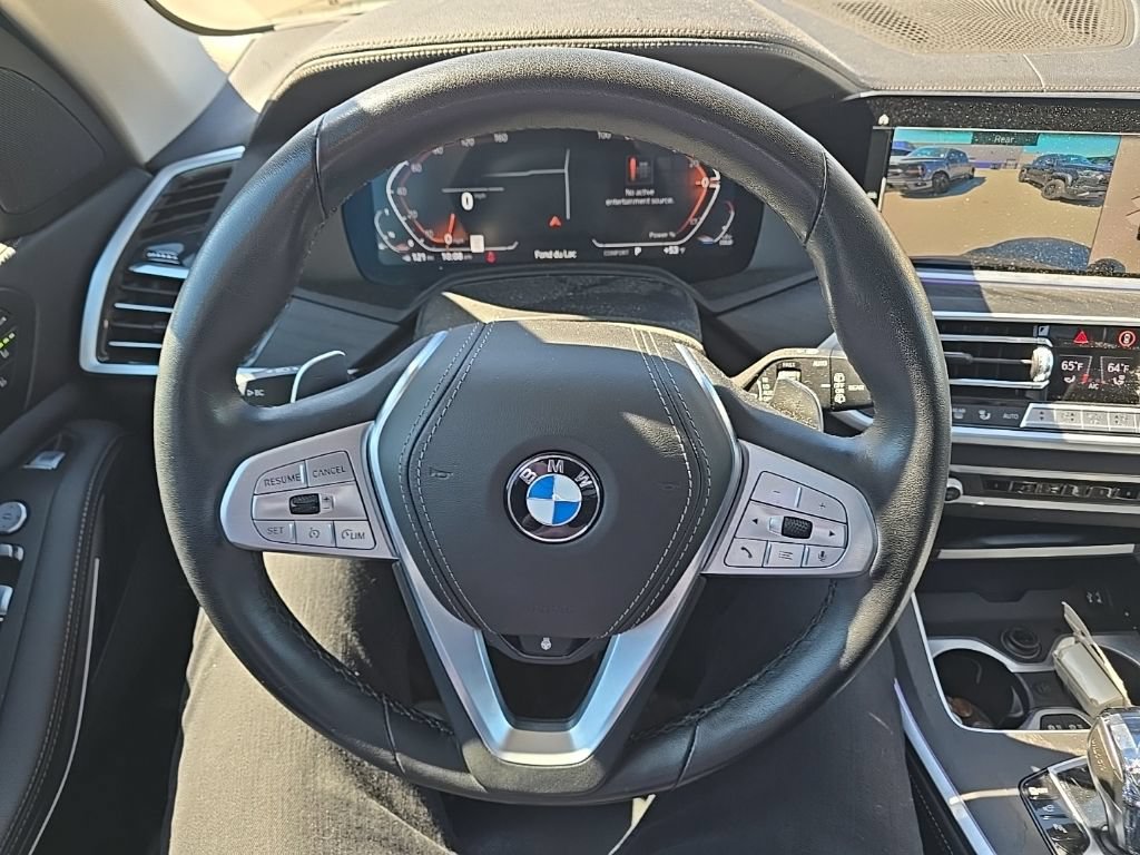 Used 2022 BMW X7 xDrive40i w/ Executive Package AWD/4WD image 25