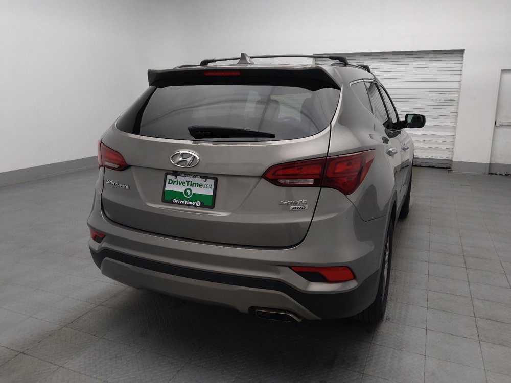 Used 2018 Hyundai Santa Fe Sport w/ 2.4L Value Package 02 AWD/4WD image 7