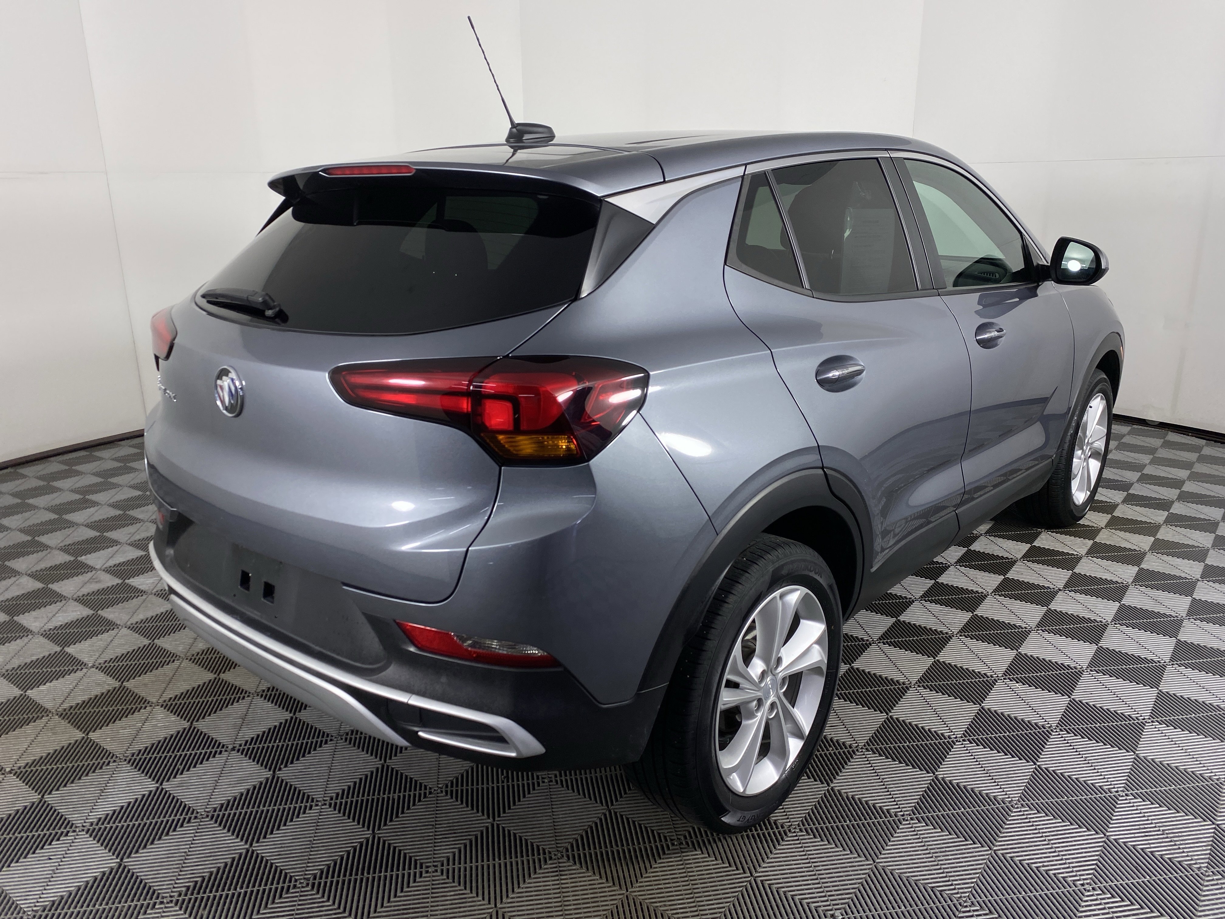 Used 2022 Buick Encore GX Preferred w/ Cold Weather Comfort Package image 7