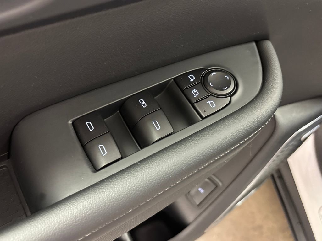 Certified 2025 Buick Enclave Preferred image 24