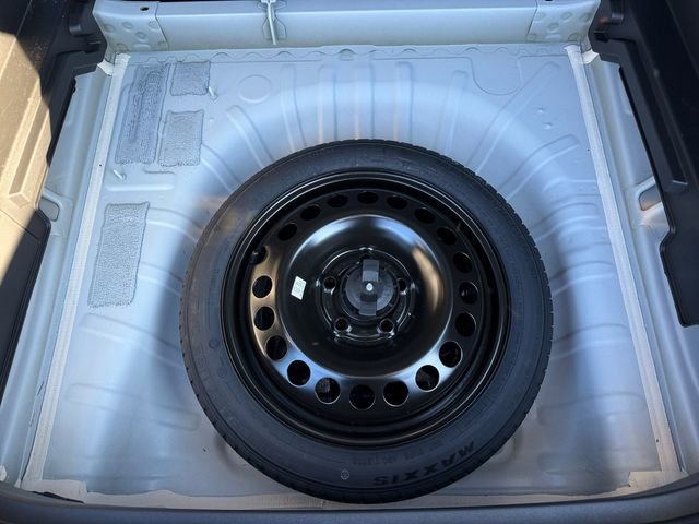 Used 2024 Chevrolet Trax LT w/ Driver Confidence Package image 29