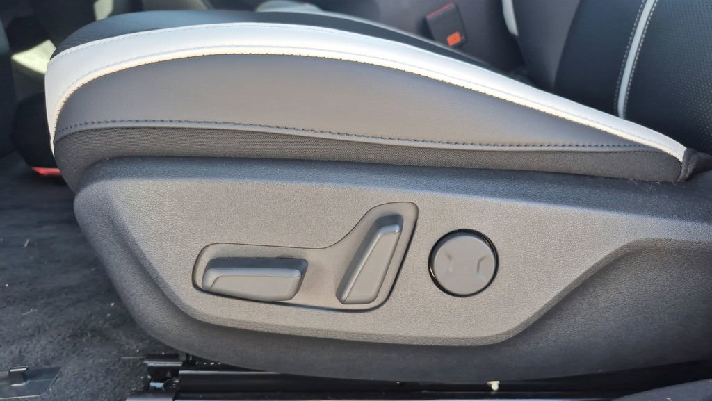 New 2025 Kia EV6 GT-Line image 11