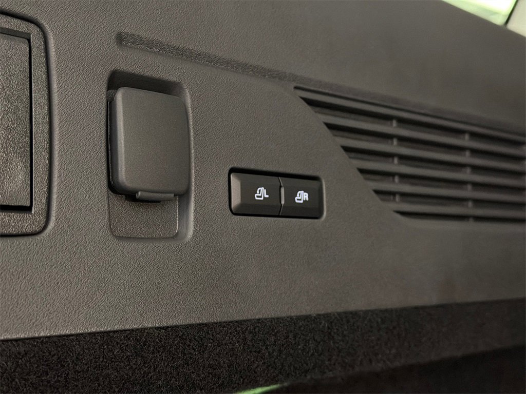 New 2026 Lincoln Nautilus Reserve image 10