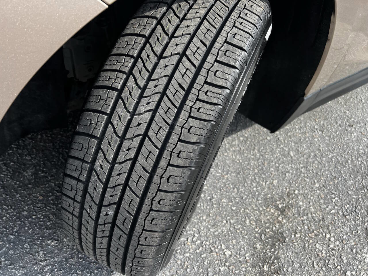 Used 2019 Chevrolet Equinox LT FWD image 9