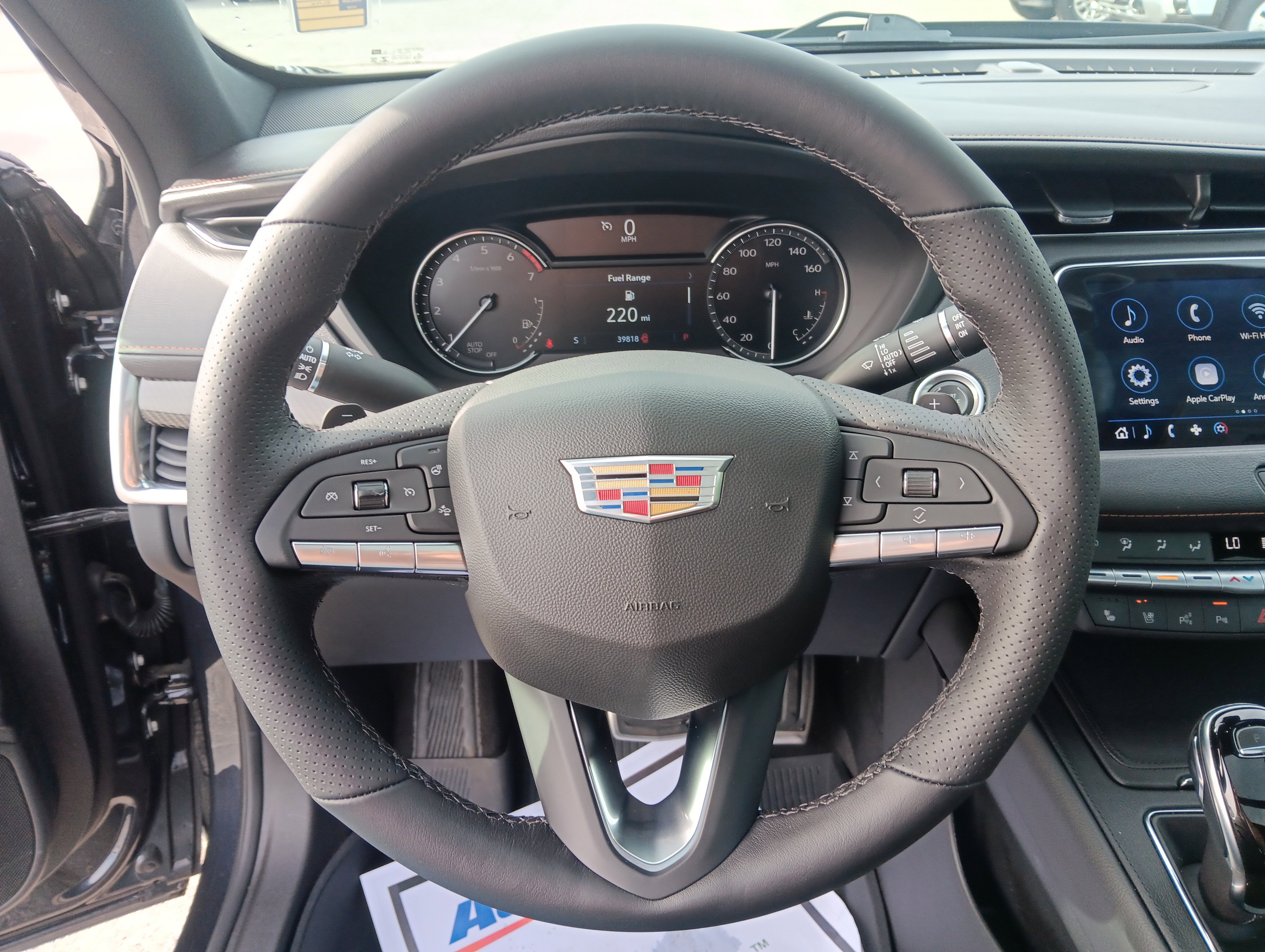 Used 2022 Cadillac XT4 Sport image 14